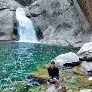 Meet your Posher, Elizabeth